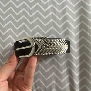 Kendal+Kylie belt , size M/L